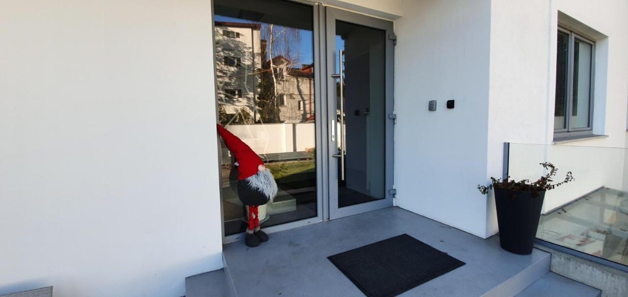 Loft 85 M2 Wilanow Krolewski Self Checkin Warschau Exterior foto