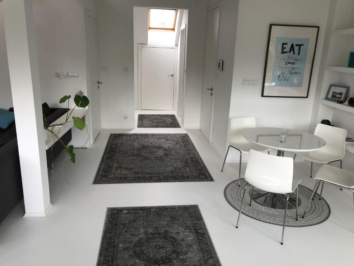 Loft 85 M2 Wilanow Krolewski Self Checkin Warschau Exterior foto